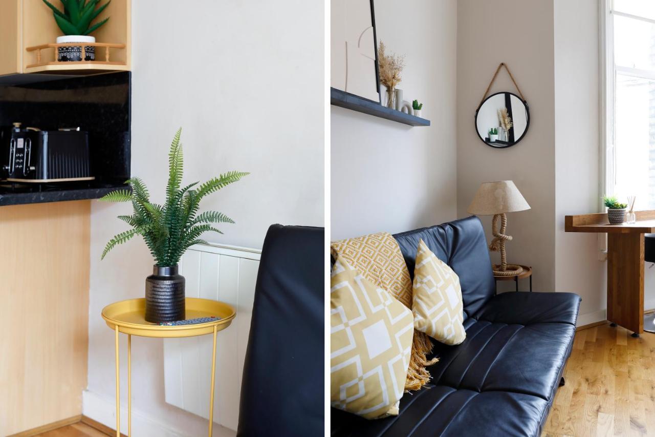 Great 2 Bedroom Apt By The Beach And Town Brighton Bagian luar foto